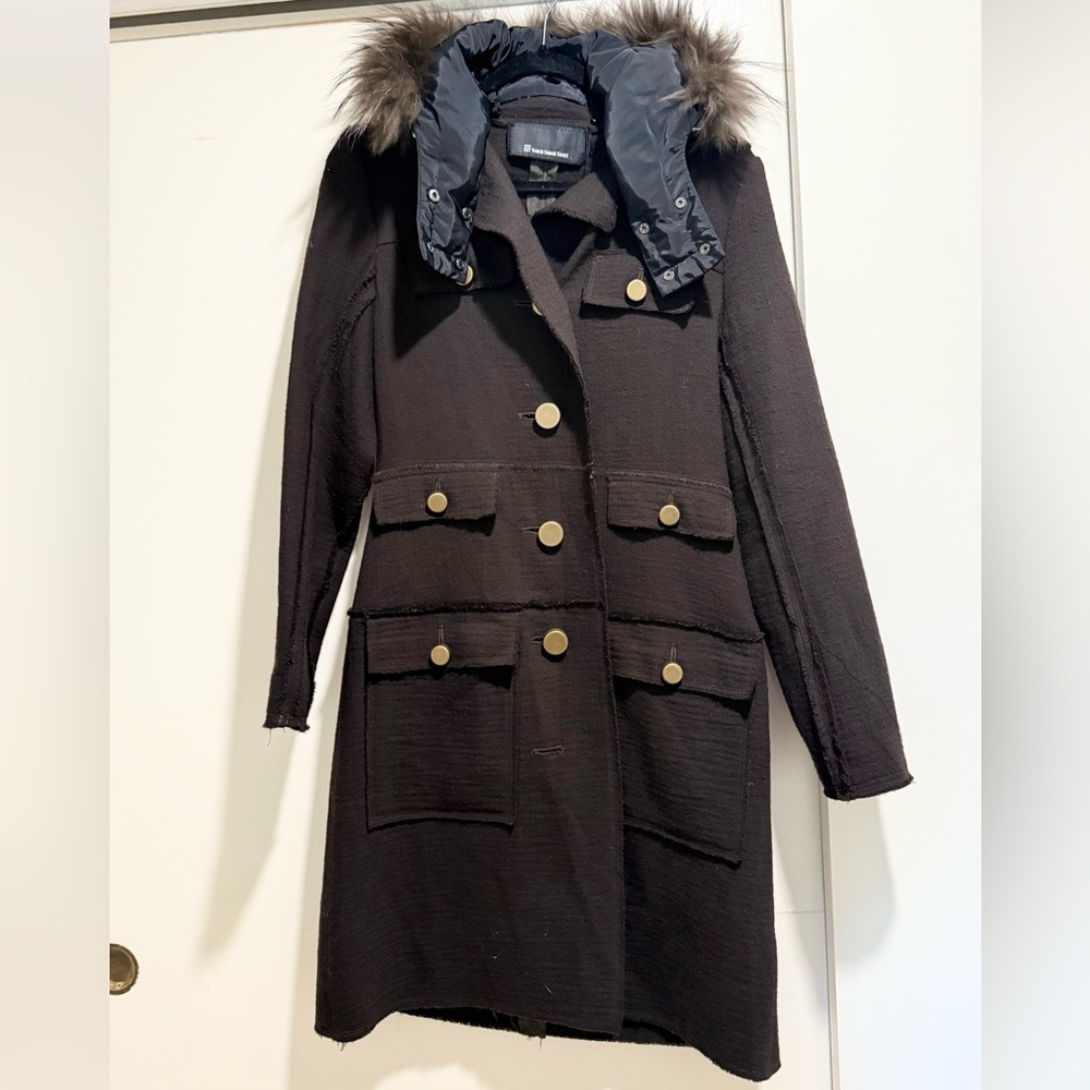 NWT Touch Tough Tacky 100% Wool Trench Coat w/ Gold Buttons & Fur Hood $485 - Picture 11 of 16